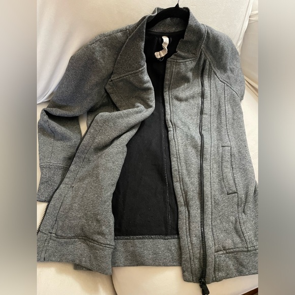 Lululemon Back To It Wrap Heathered Speckled Charcoal Black Jacket Size 4 - Picture 13 of 13